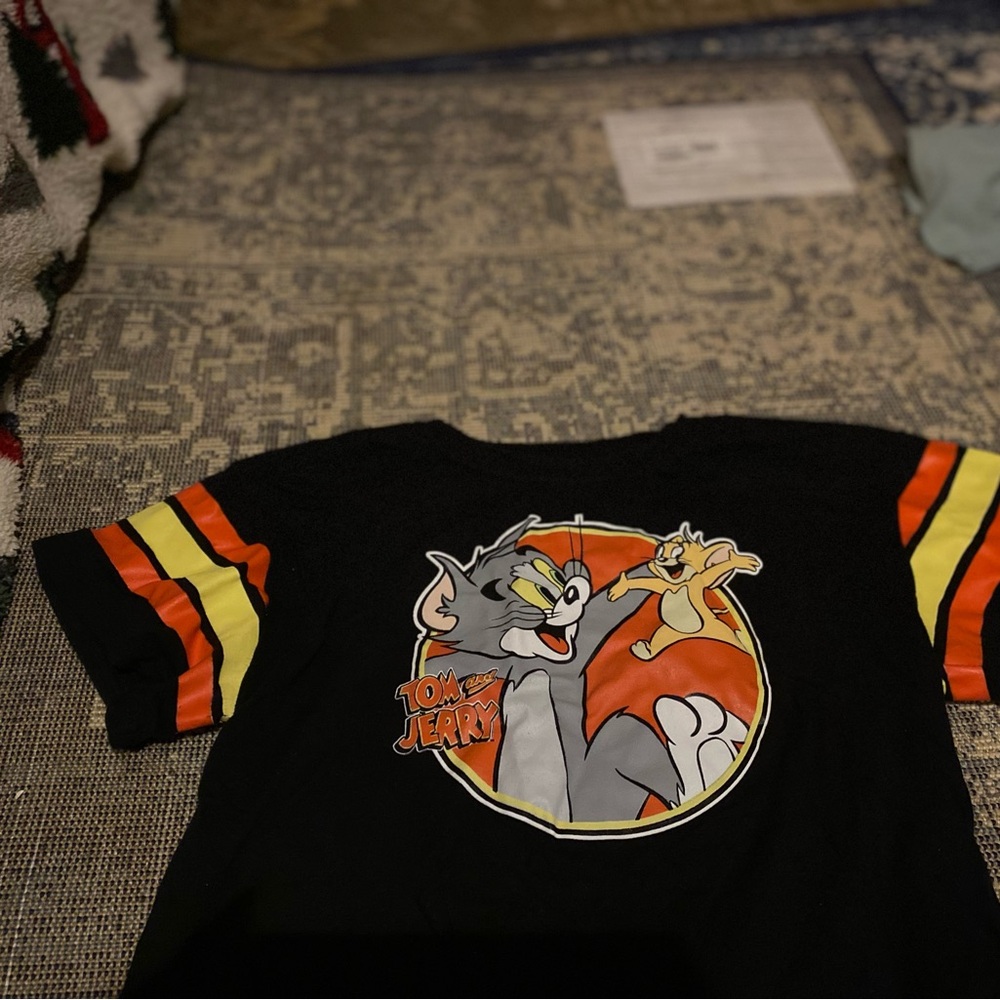 Tom and Jerry shirt